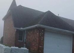 Pre-foreclosure in  Dukes Cir Richmond, MO 64085