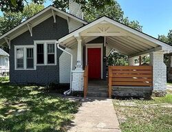 Pre-foreclosure in  College Ave Kansas City, MO 64130