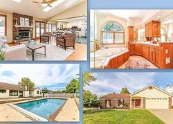 Pre-foreclosure in  Patience Dr Florissant, MO 63034