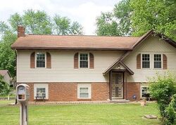 Pre-foreclosure in  Aspen Dr Cape Girardeau, MO 63701