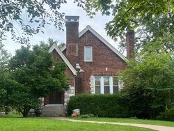 Pre-foreclosure in  Oleatha Ave Saint Louis, MO 63139