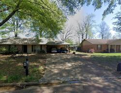 Pre-foreclosure in  Stuart St Olive Branch, MS 38654