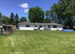 Pre-foreclosure in  Pierce Rd Saginaw, MI 48604