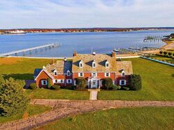  Robinwood Rd, Buzzards Bay MA