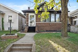 Pre-foreclosure in  Pierce St Gary, IN 46402