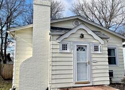 Pre-foreclosure in  Fulton St Jeffersonville, IN 47130