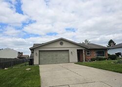 Pre-foreclosure in  Richfield Ln Fort Wayne, IN 46816
