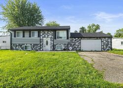 Northgate Dr, Greenwood IN