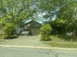 Pre-foreclosure in  Blue Sky Dr Fishers, IN 46037