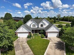  Grassyway Ct, Whiteland IN