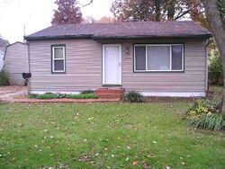 Pre-foreclosure in  Culverson Ave Evansville, IN 47714