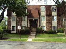 Pre-foreclosure in  Waterview Cir  Vernon Hills, IL 60061