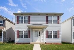 Pre-foreclosure in  W Ridge St Lockport, IL 60441