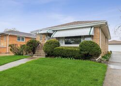 Pre-foreclosure in  N Ozark Ave Niles, IL 60714