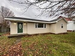 Pre-foreclosure in  S Noah St Lovington, IL 61937