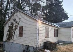 Pre-foreclosure in  Washington Rd Atlanta, GA 30344