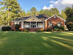  Meadow Ridge Dr, Bainbridge GA