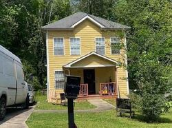 Pre-foreclosure in  Nash Rd Nw Atlanta, GA 30331