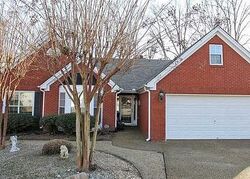 Pre-foreclosure in  Hampton Trace Ct Buford, GA 30519