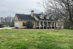 Elwyn Barrett Rd, Jefferson GA