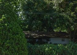 Pre-foreclosure in  Sw 3rd Pl Newberry, FL 32669