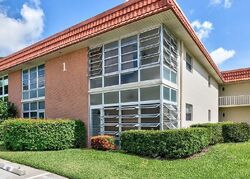 Pre-foreclosure in  Vista Palm Ln  Vero Beach, FL 32962