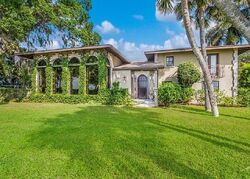 Pre-foreclosure in  Bay Shore Rd Sarasota, FL 34234