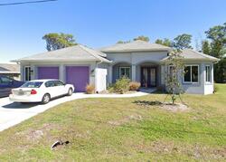 Pre-foreclosure in  Lake Shore Dr Nokomis, FL 34275
