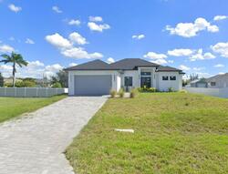 Pre-foreclosure Listing in Nw 37th Ave CAPE CORAL, FL 33993