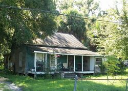 Pre-foreclosure Listing in Ne 1st St LAWTEY, FL 32058