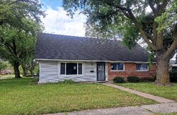 Pre-foreclosure in  167th Pl Country Club Hills, IL 60478