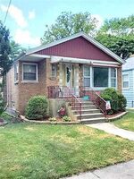 Pre-foreclosure in  WENONAH AVE Berwyn, IL 60402