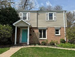  S Dryden Pl, Arlington Heights IL