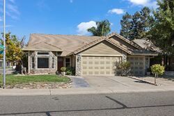 Pre-foreclosure in  Sheldon Creek Dr Elk Grove, CA 95624