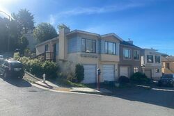 Pre-foreclosure in  Panorama Dr San Francisco, CA 94131