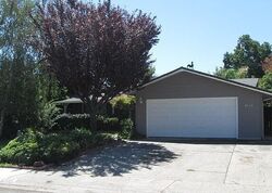 Pre-foreclosure in  Dupont Way Sacramento, CA 95826