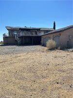 Pre-foreclosure in  E Avenue Y8 Llano, CA 93544