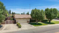 Pre-foreclosure in  Salluce Dr Denair, CA 95316