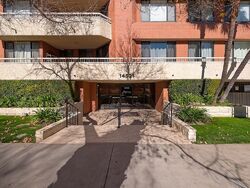 Pre-foreclosure in  Benefit St Sherman Oaks, CA 91403