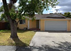 Pre-foreclosure in  19th St Sacramento, CA 95832
