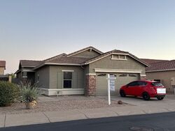 Pre-foreclosure in  E El Buho Pequeno Gold Canyon, AZ 85118