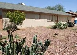 Pre-foreclosure in  E Desert Dr Phoenix, AZ 85042