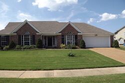 Pre-foreclosure in  SUMMER WIND LN Arlington, TN 38002
