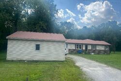  Dogwood Ln, Manchester TN