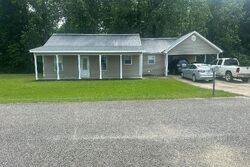 Pre-foreclosure in  Falcon Cv Middleton, TN 38052