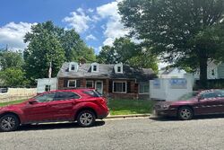 Pre-foreclosure in  74th Ave Hyattsville, MD 20784
