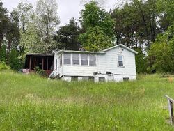 Pre-foreclosure in  High St Woodland, PA 16881