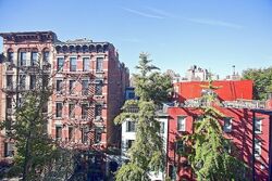 Pre-foreclosure in  Perry St New York, NY 10014