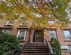 Pre-foreclosure in  Greene Ave Brooklyn, NY 11221