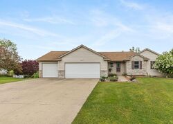  Vista Dr, Hudsonville MI
